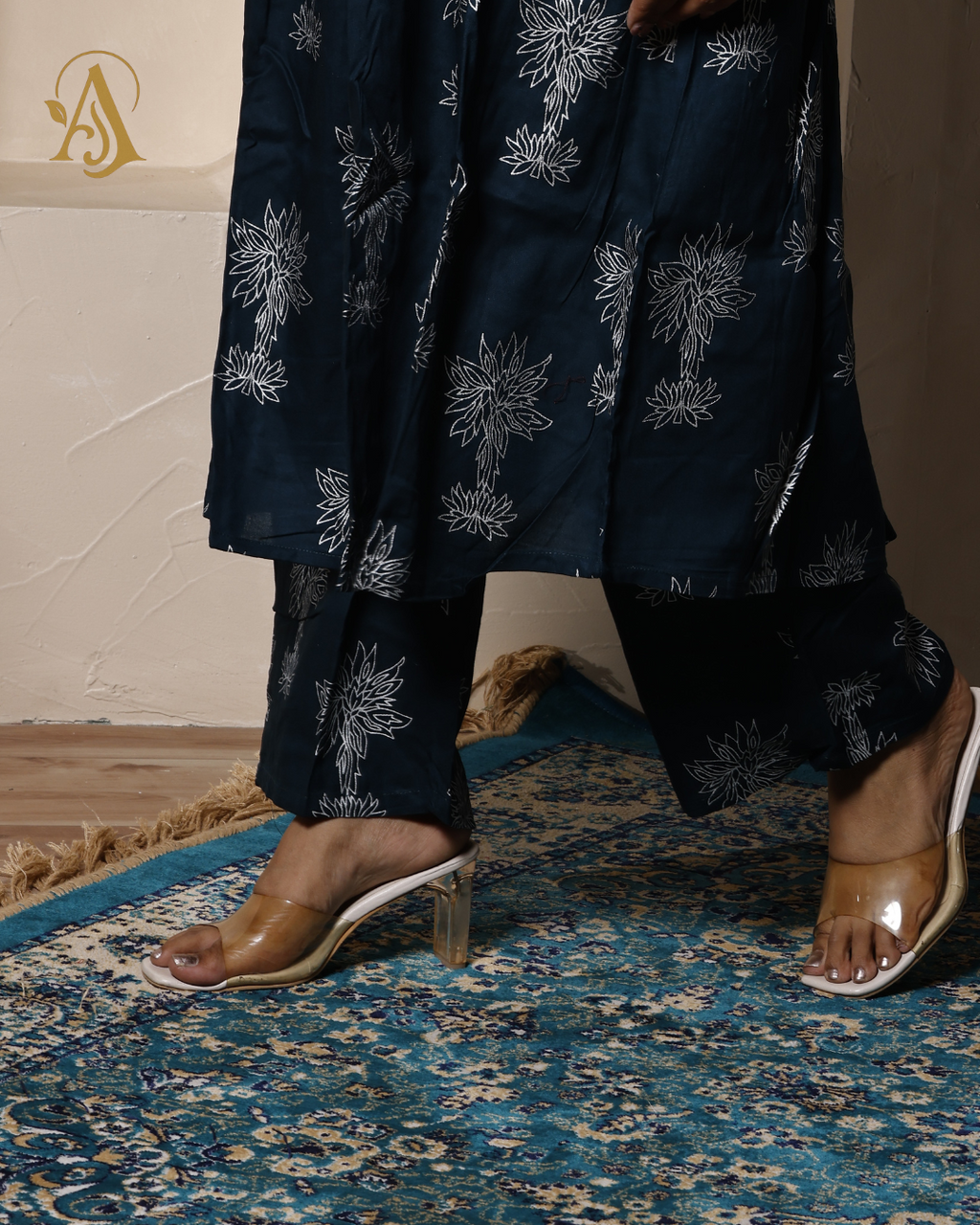 Neel Tara Kurta Set