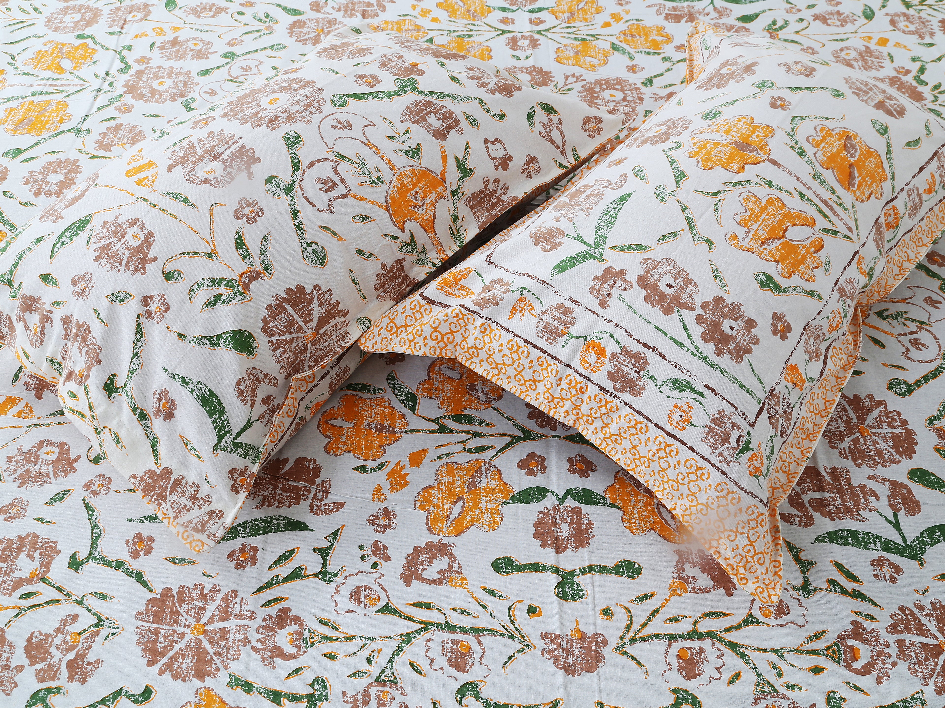 70/100 Floral Harmony Artistic Collection 100% Cotton Single Bedsheet with 2 Pillow Covers (70x100)