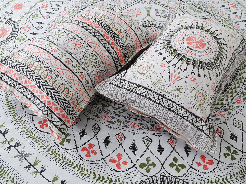 70/100 Mandala Charm Artistic Collection 100% Cotton Single Bedsheet with 2 Pillow Covers (70x100)