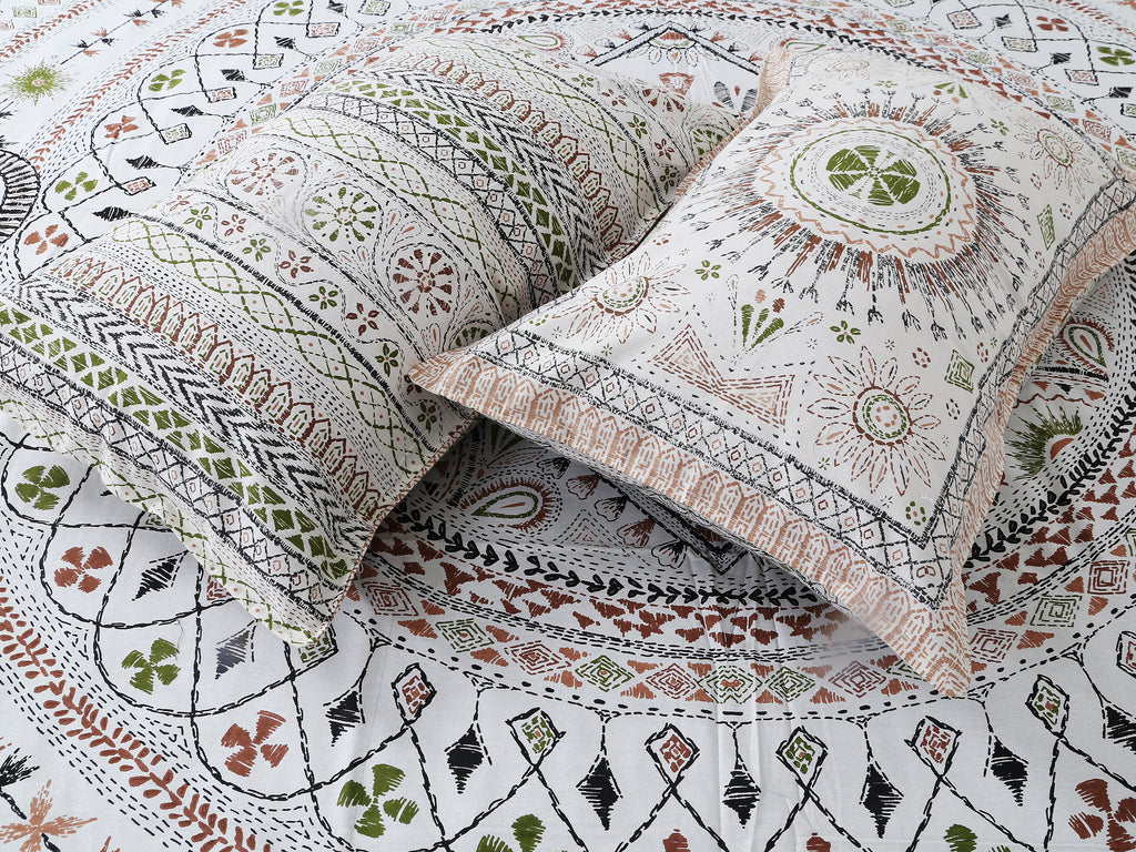 70/100 Mandala Charm Artistic Collection 100% Cotton Single Bedsheet with 2 Pillow Covers (70x100)