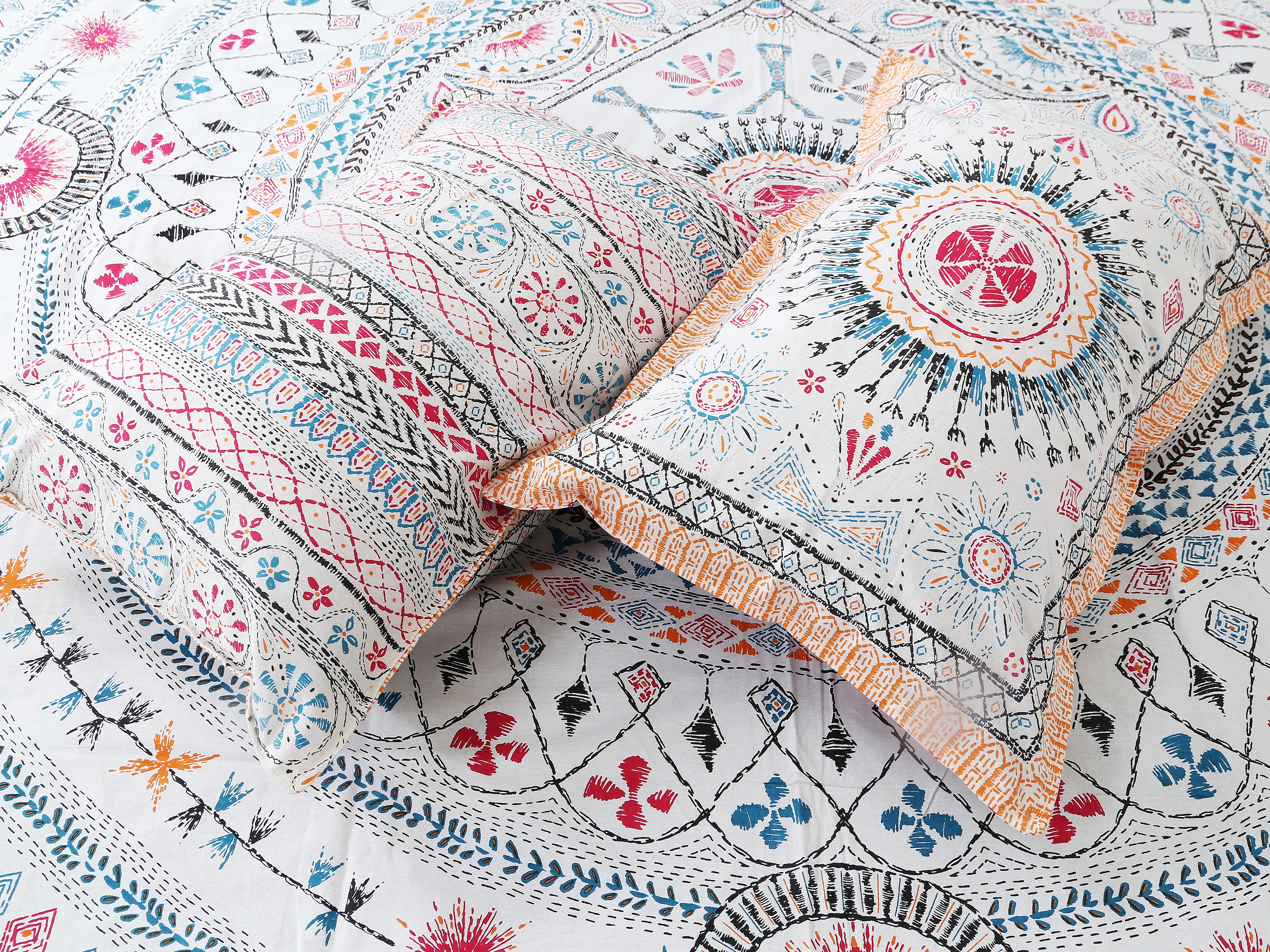 70/100 Mandala Charm Artistic Collection 100% Cotton Single Bedsheet with 2 Pillow Covers (70x100)