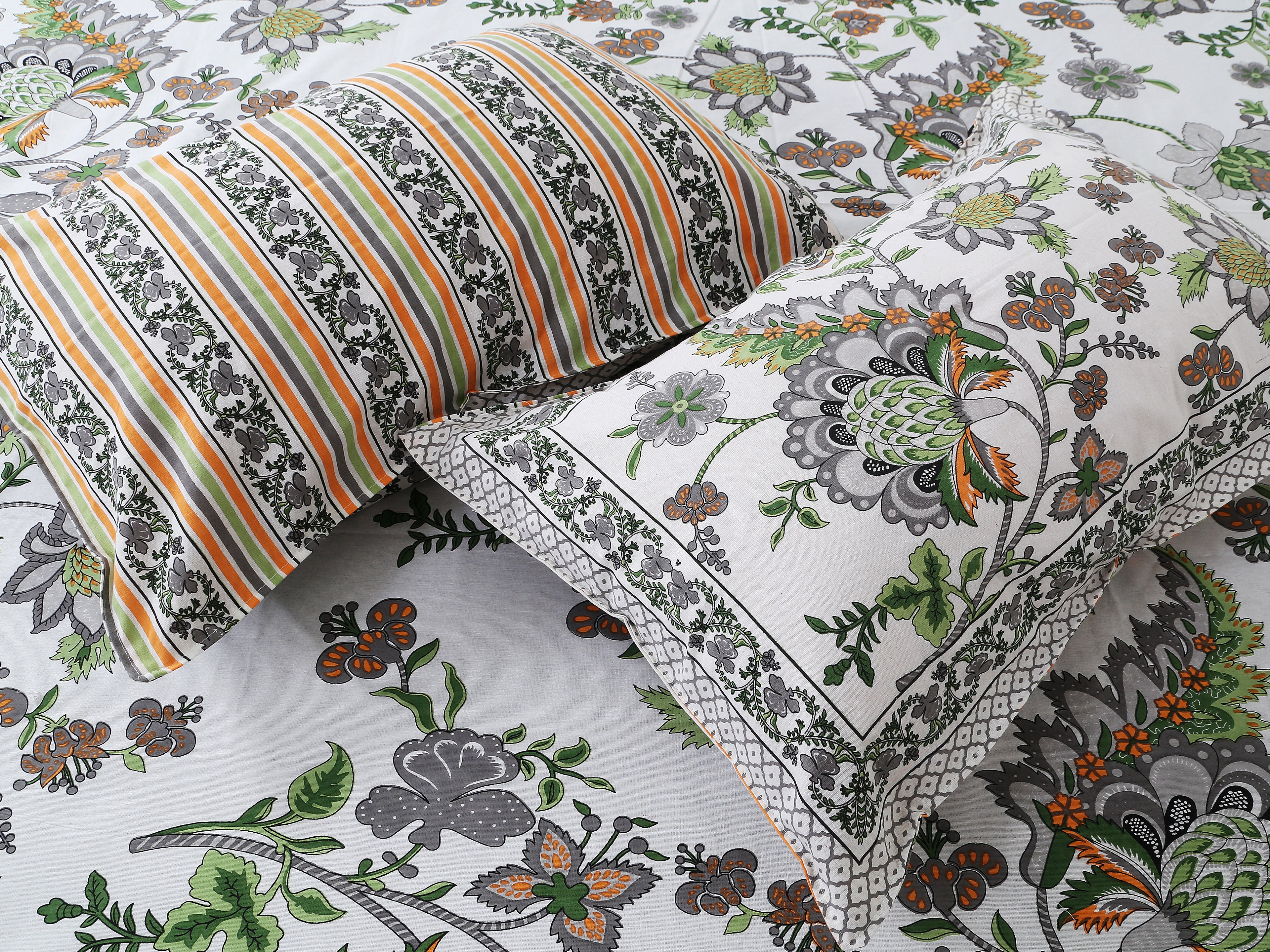 70/100 Artistic Collection Premium Cotton Single Bedsheet with 2 Pillow Covers (70x100)