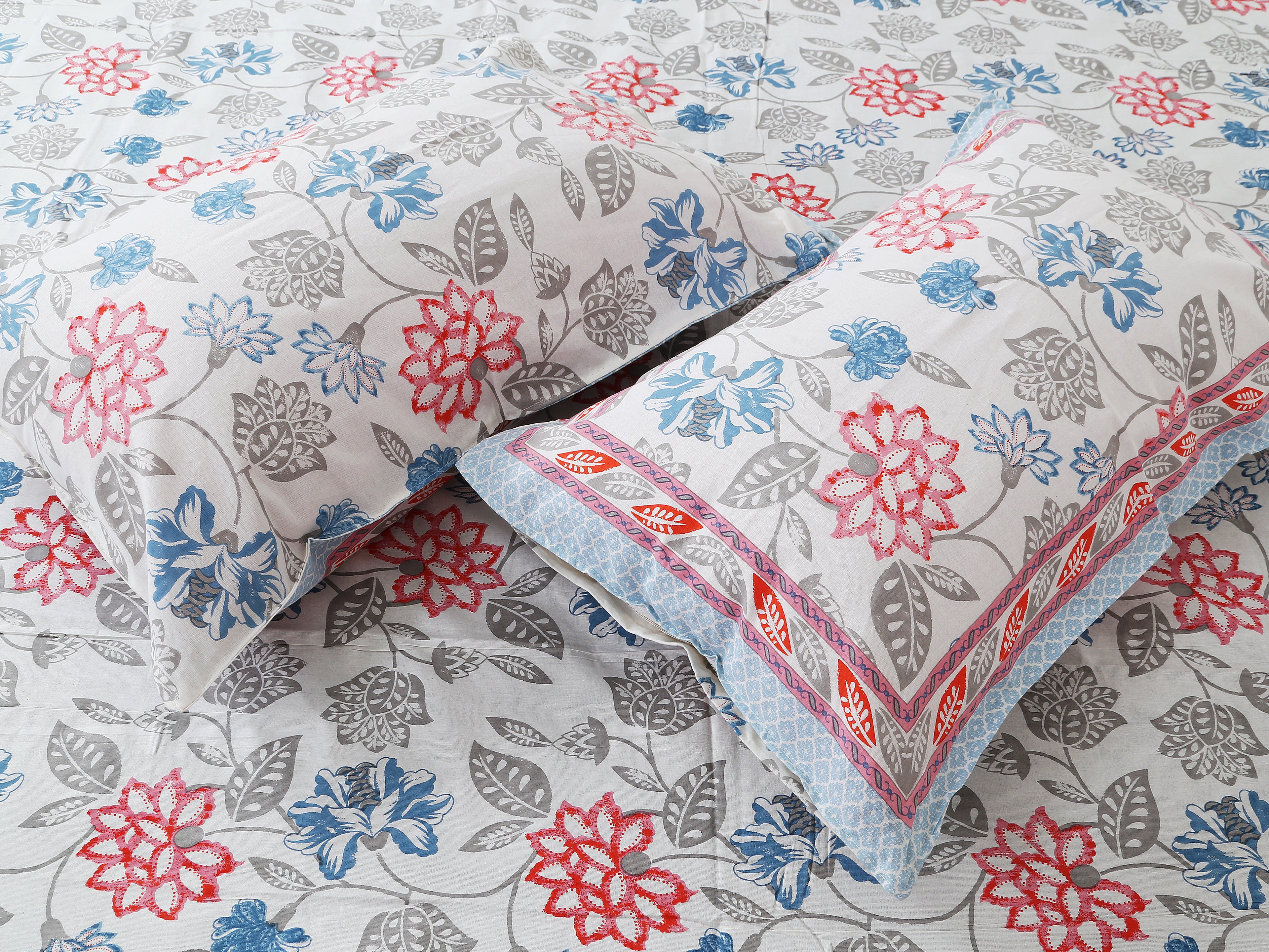 Artistic Floral Cotton Bedsheet Set | 100% Cotton | 70x100 Inches with 2 Pillow Covers
