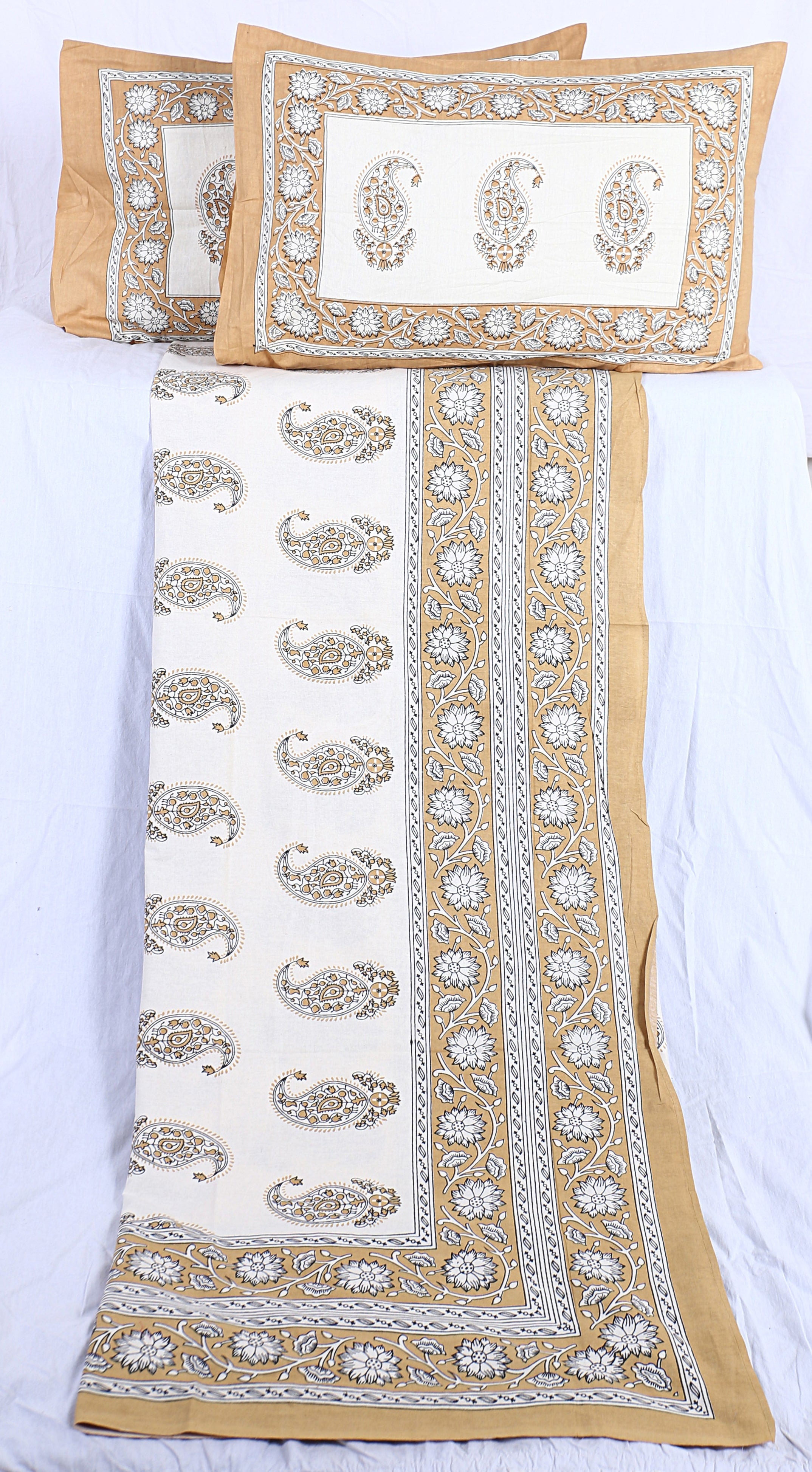 Eco Collection Cotton Paisley Print Double Bedsheet with 2 Pillow Covers | 90x100 Inches