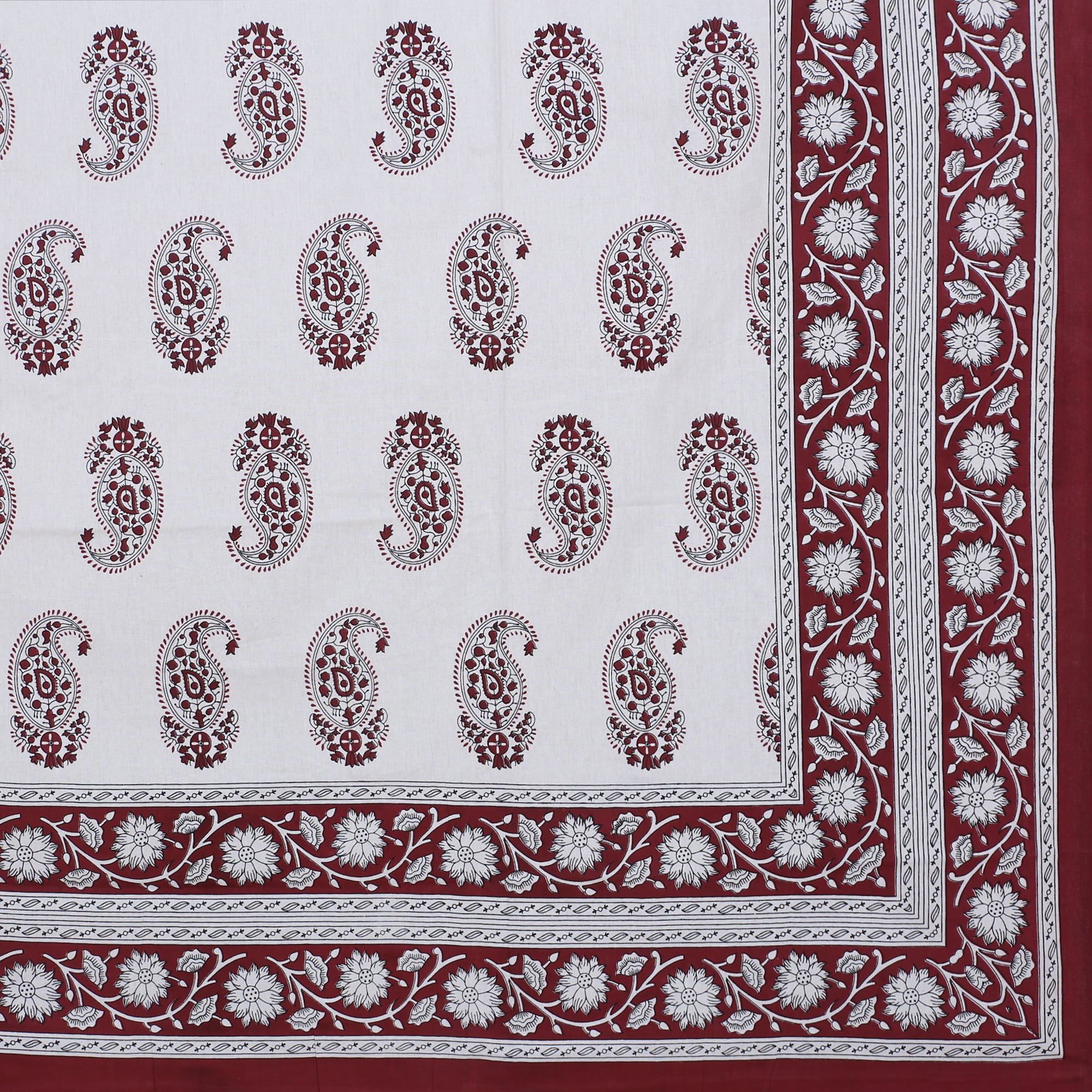 Eco Collection Cotton Paisley Print Double Bedsheet with 2 Pillow Covers | 90x100 Inches