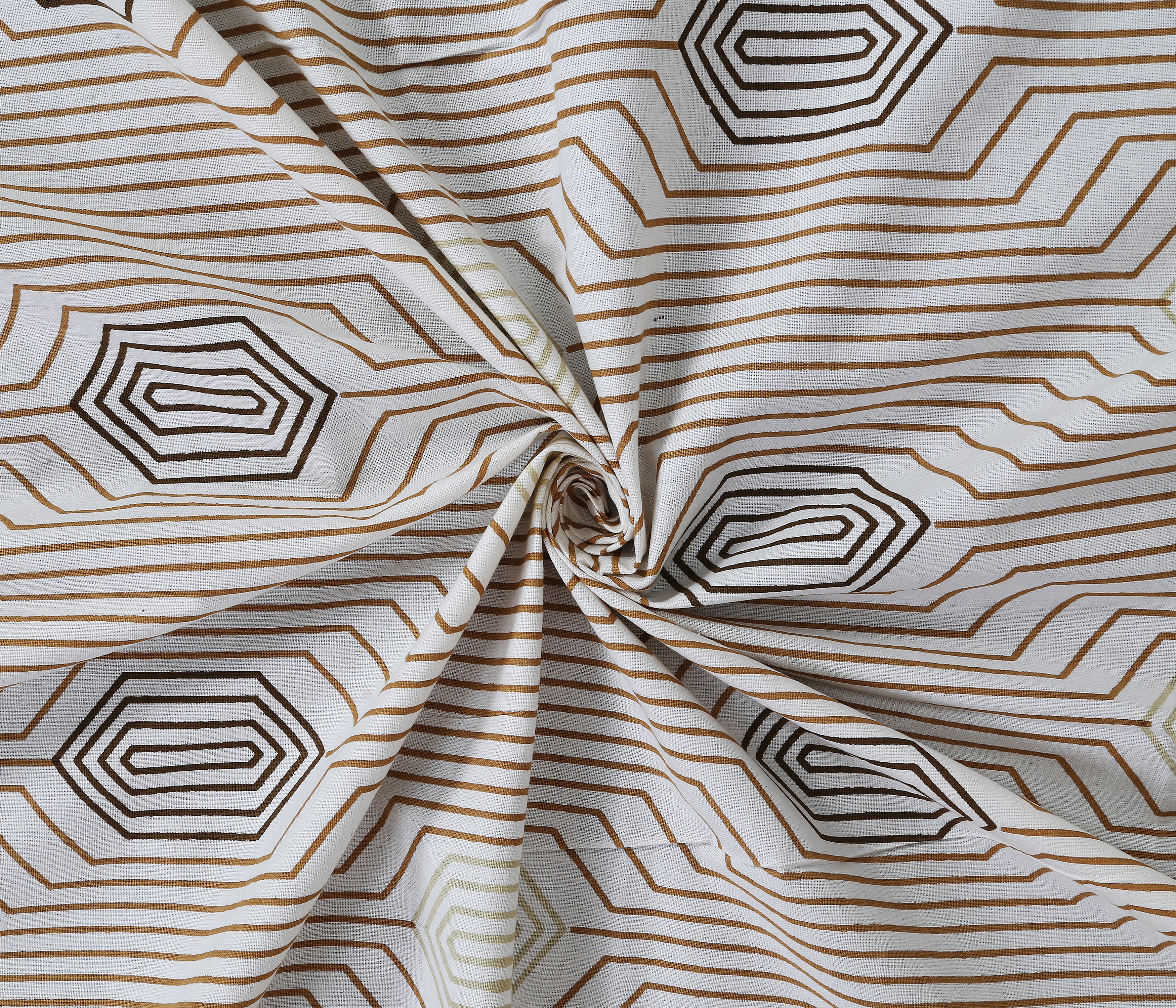 Soft Cotton Geometric Single Bedsheet with 2 Pillow Covers | 70x100