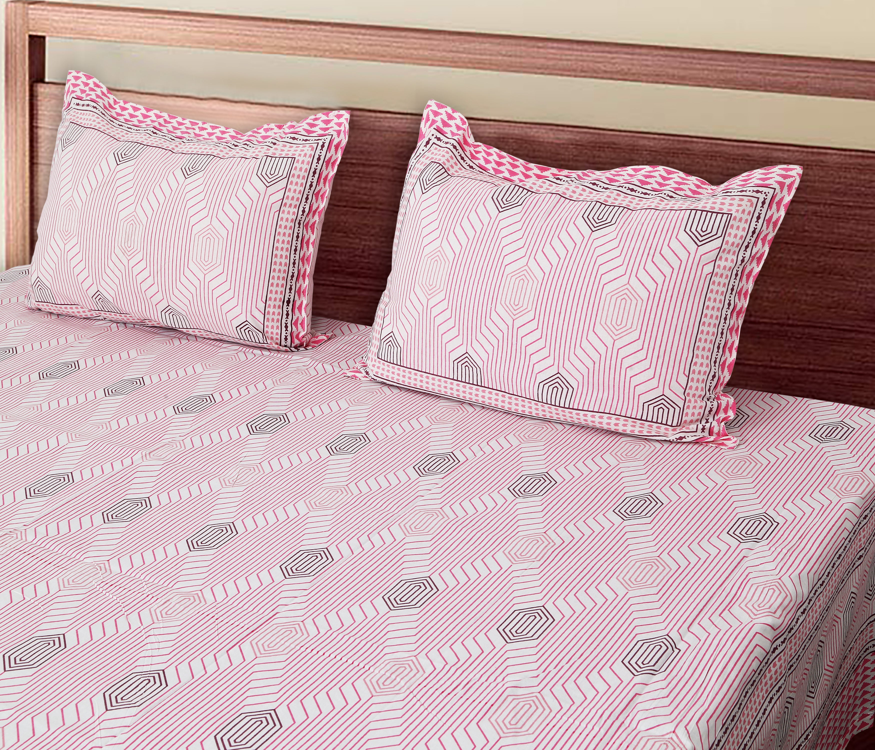Soft Cotton Geometric Single Bedsheet with 2 Pillow Covers | 70x100