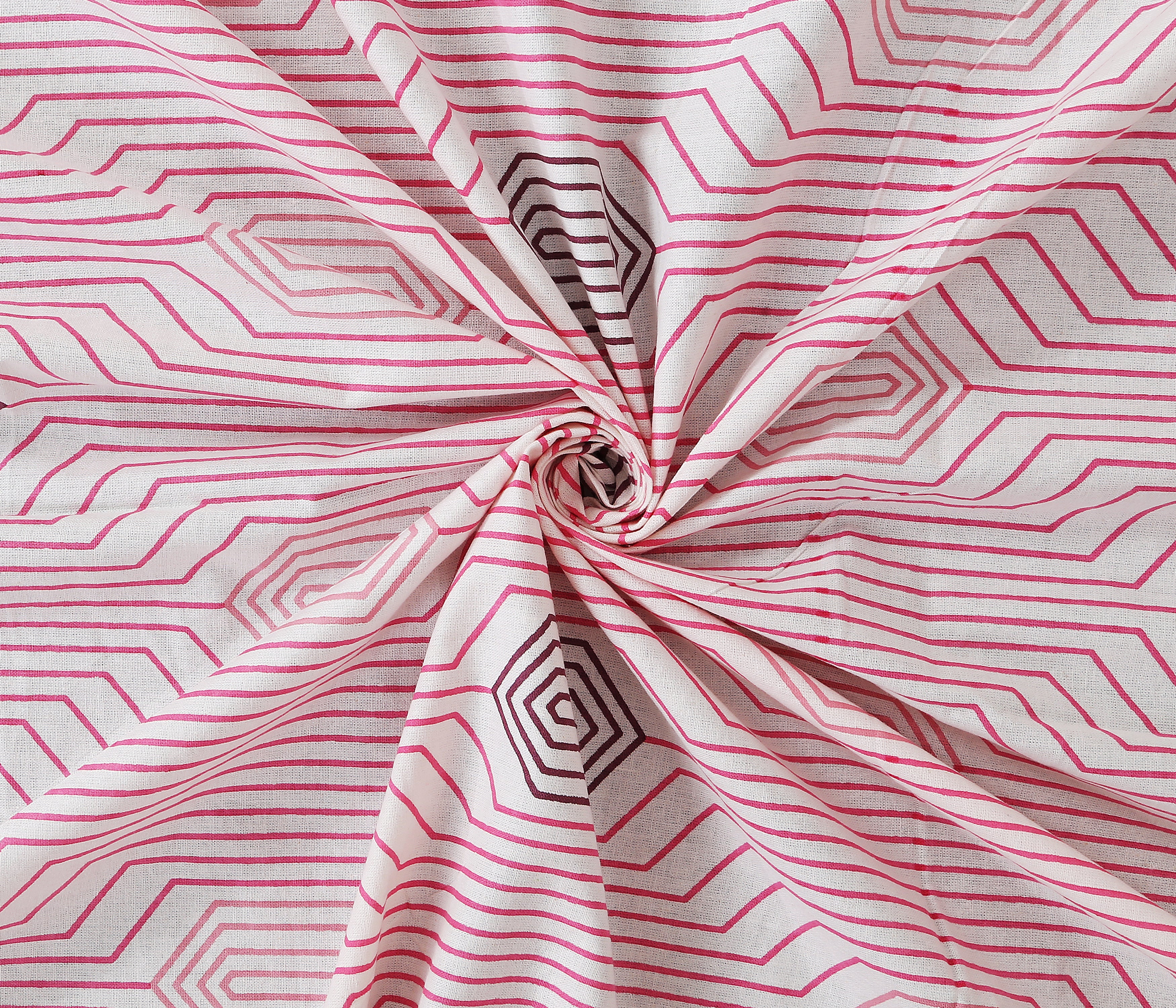 Soft Cotton Geometric Single Bedsheet with 2 Pillow Covers | 70x100