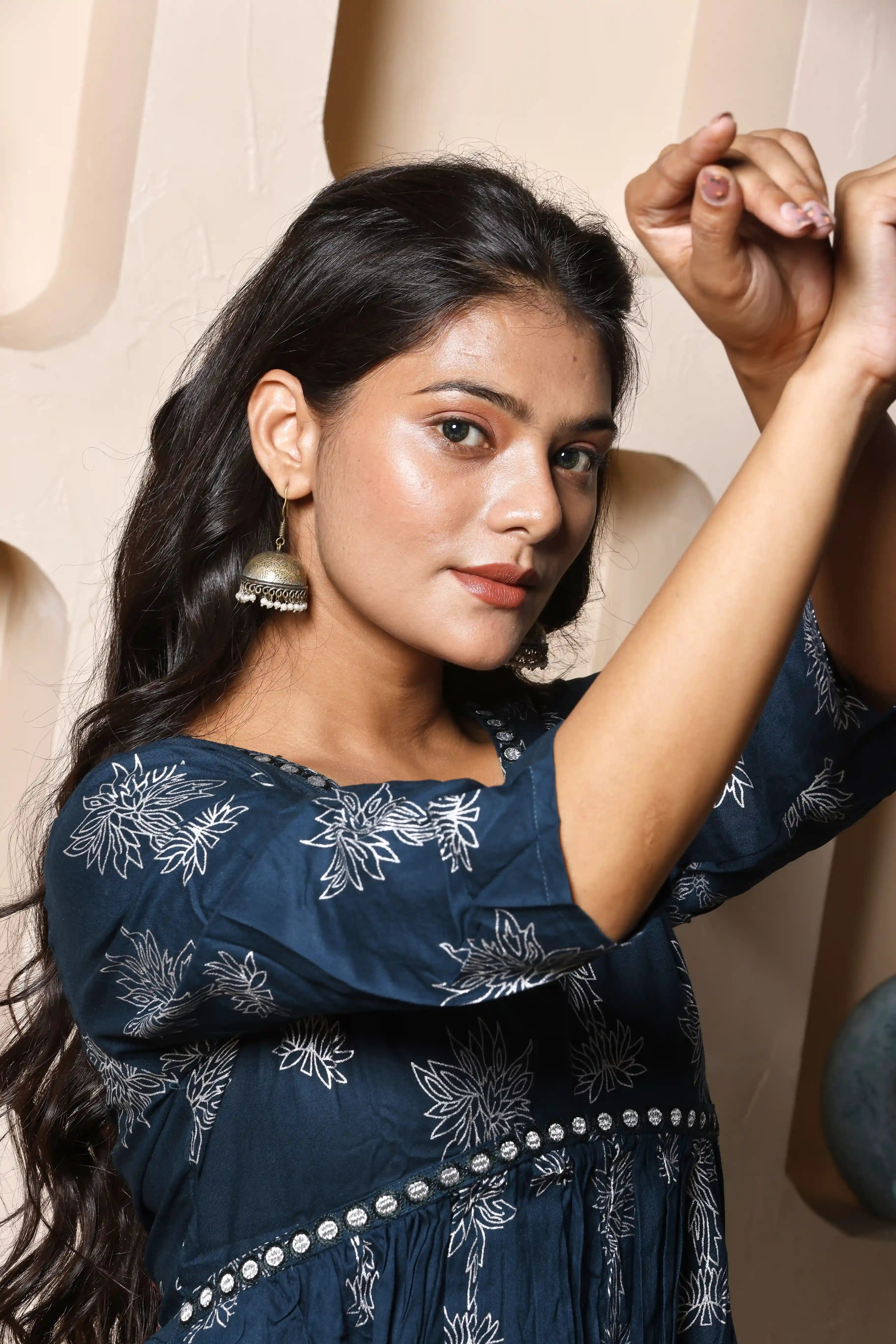 Neel Tara Kurta Set