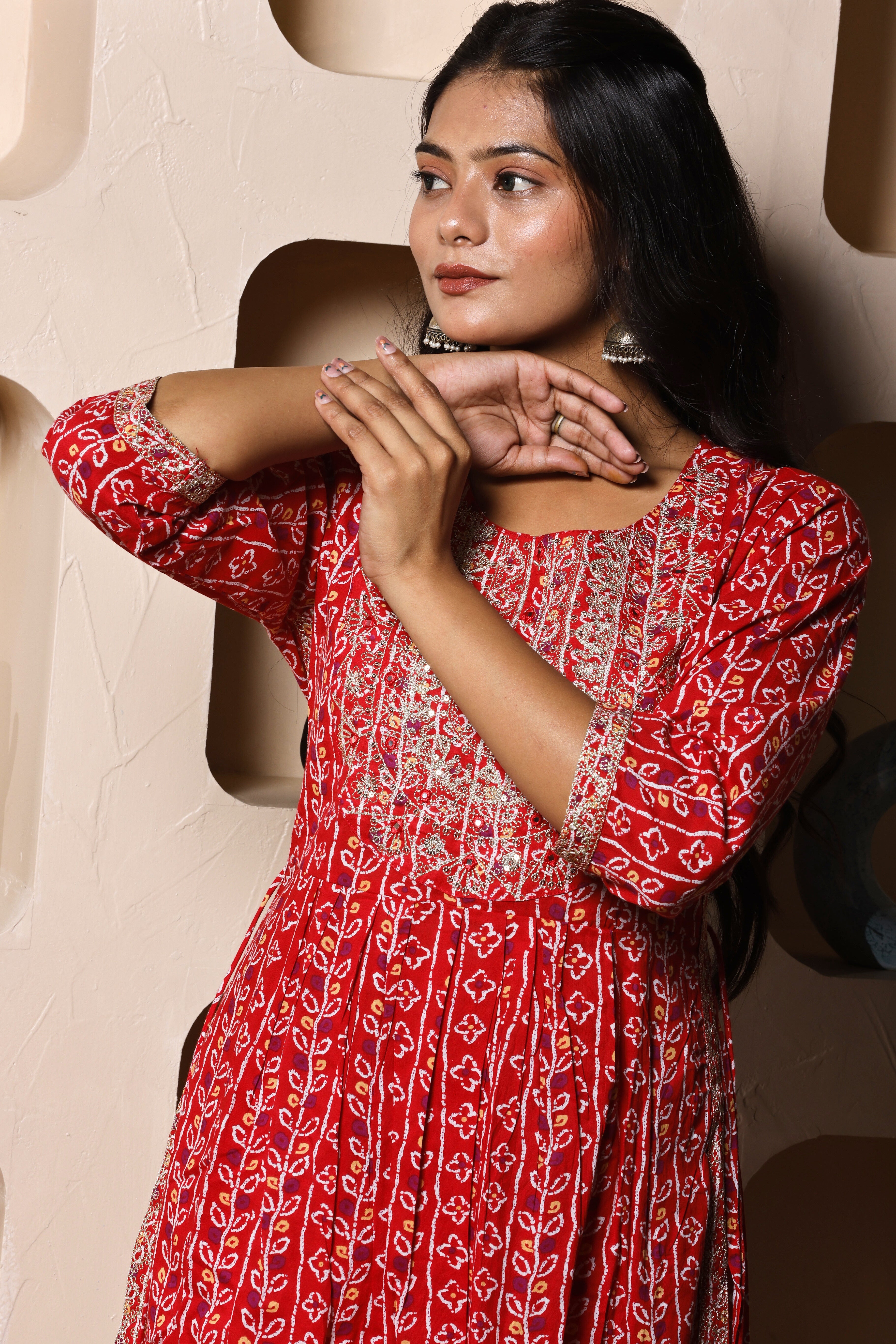 Ruhani Scarlet Thread Suit Set