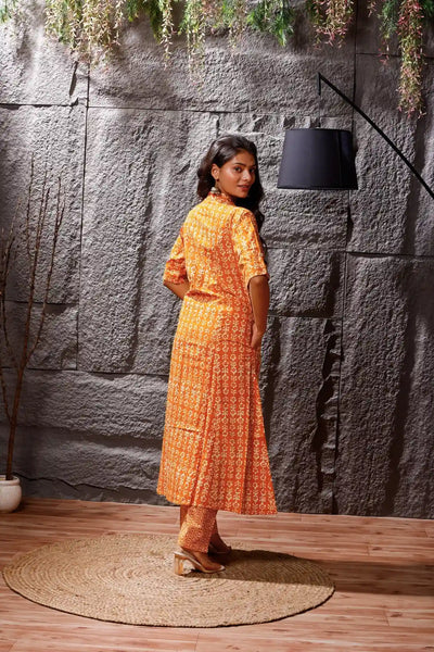 Amber Glow Suit Set