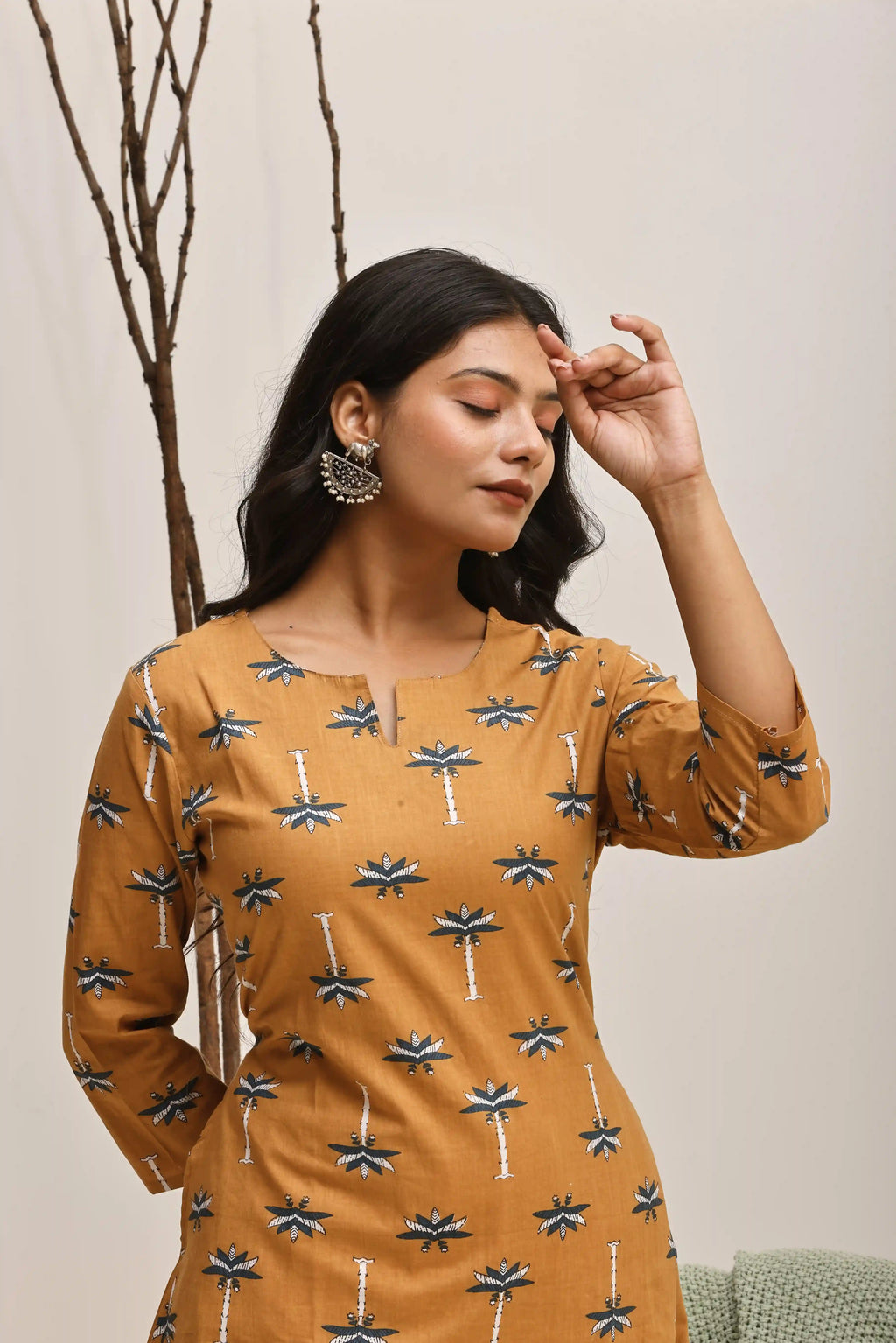 Khajura Breeze Kurta Set