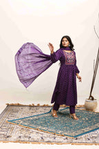 Noorani Bloom Suit Set