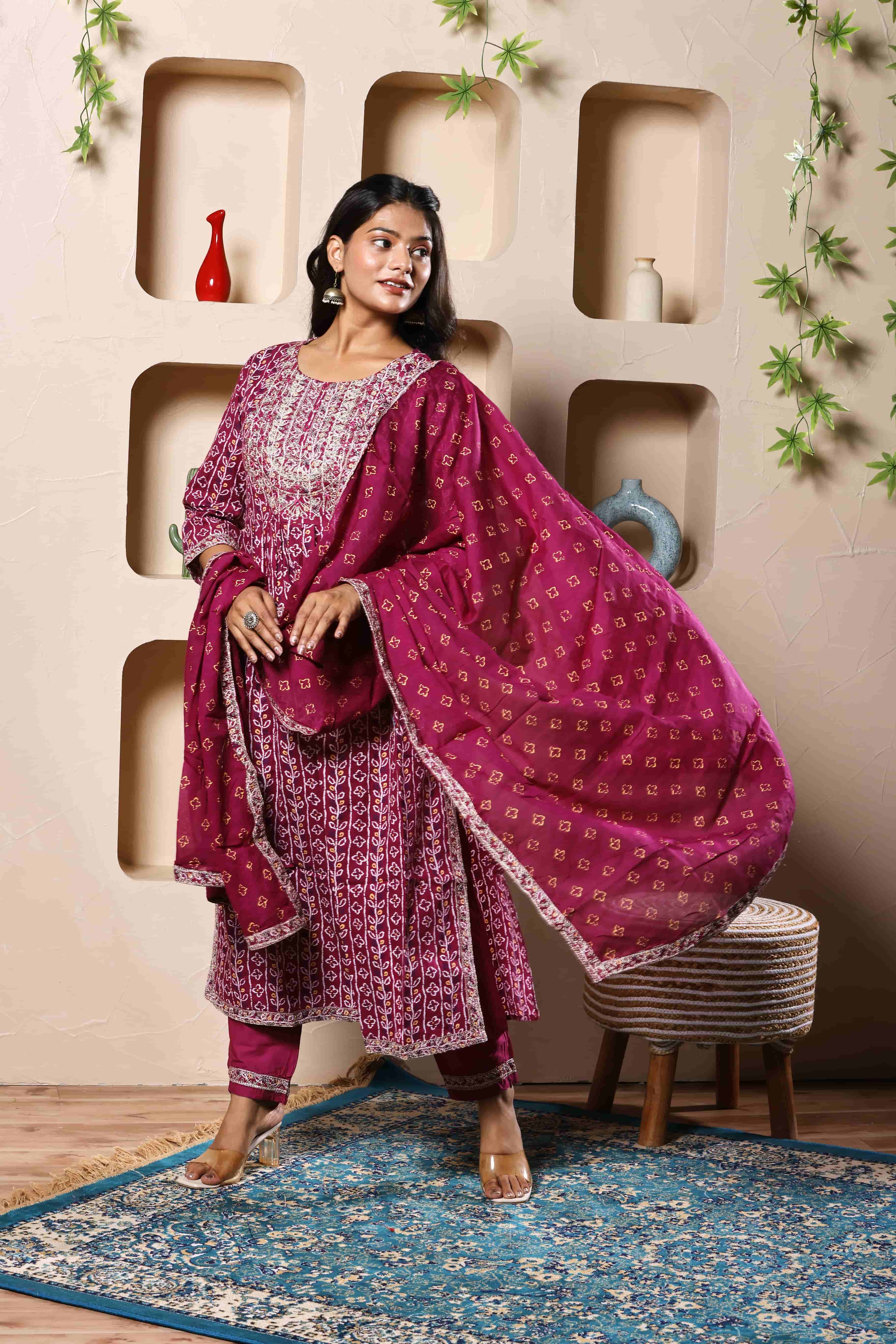 Ruhani Rosewood Thread Suit Set