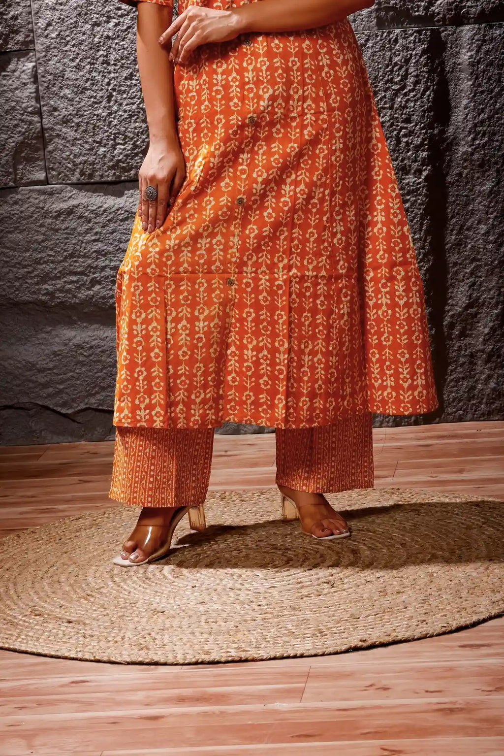 Amber Glow Suit Set