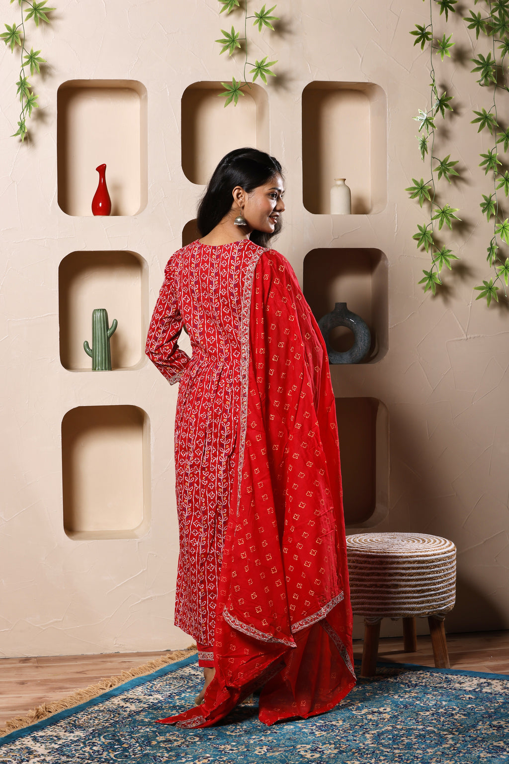 Ruhani Scarlet Thread Suit Set